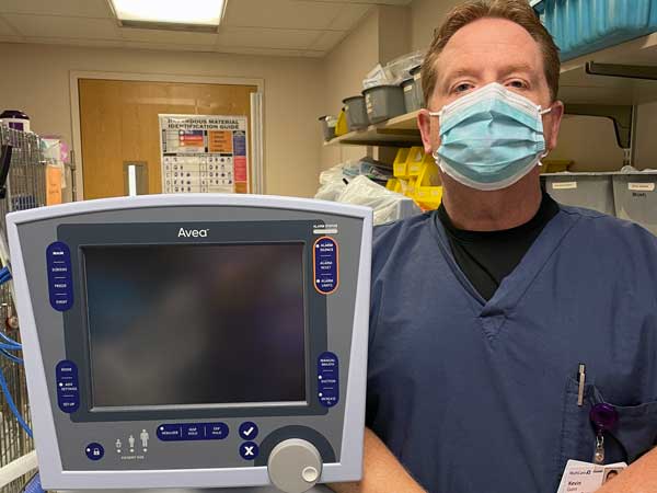 Kevin Gunn, manager of respiratory therapy