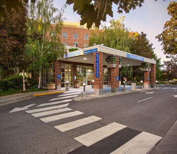 Entrance to Yakima Memorial Hospital